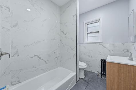 281 Avenue C Bayonne NJ 07002