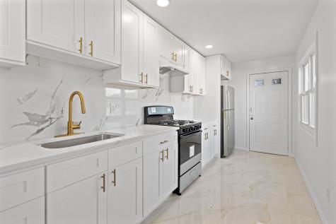1407 85th Street North Bergen NJ 07047