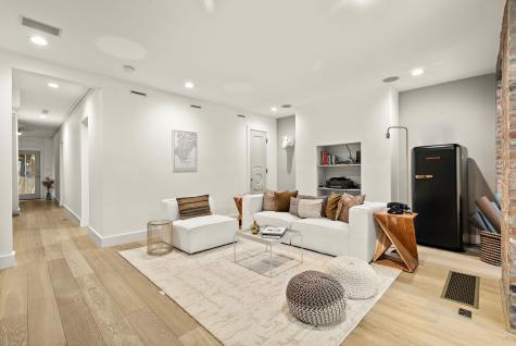 926 Hudson Street Hoboken NJ 07030