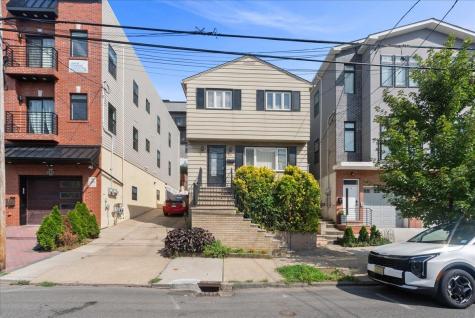 584 Liberty Avenue Jersey City NJ 07307