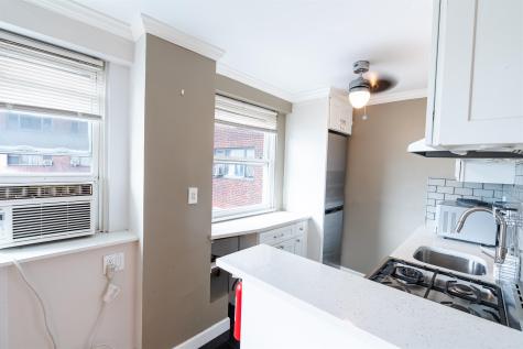 6515 3h Boulevard West New York NJ 07093