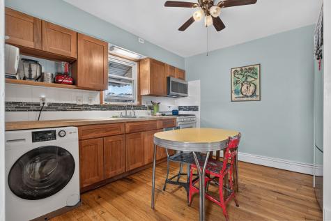 22 West 7th Street Bayonne NJ 07002