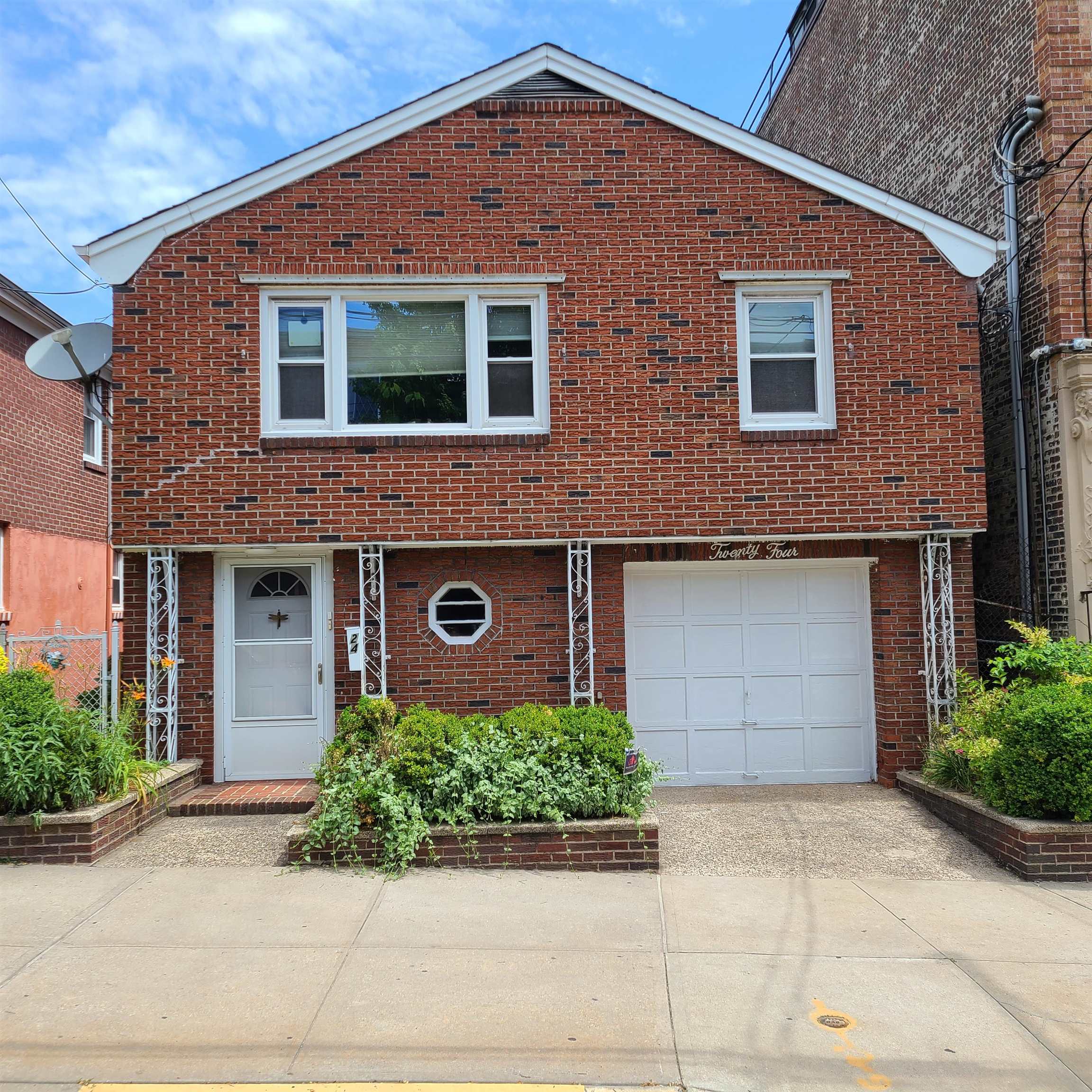 24 63rd Street West New York NJ 07093