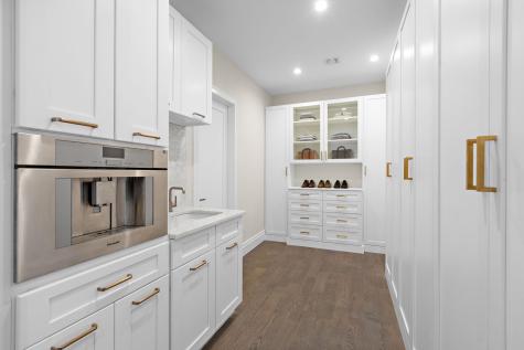 396 Knollwood Drive Ridgewood NJ 07450