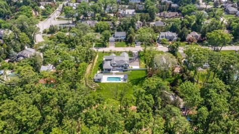 396 Knollwood Drive Ridgewood NJ 07450