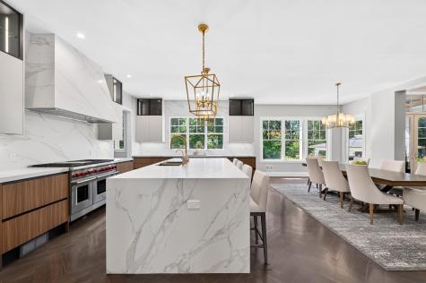 396 Knollwood Drive Ridgewood NJ 07450