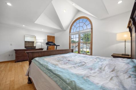 262 Grace Avenue Secaucus NJ 07094