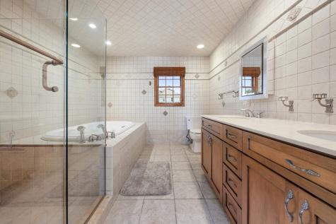 262 Grace Avenue Secaucus NJ 07094