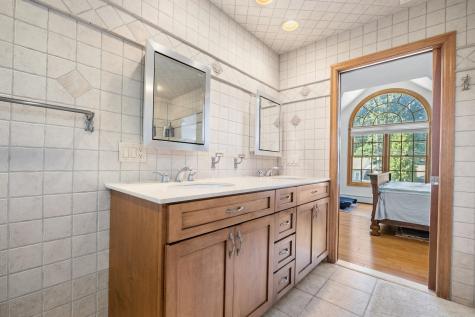 262 Grace Avenue Secaucus NJ 07094