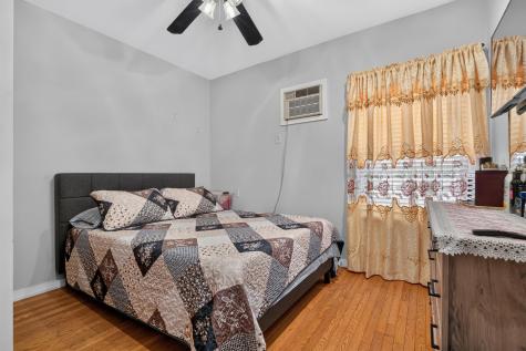 127 West 55th Street Bayonne NJ 07002