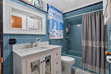 127 West 55th Street Bayonne NJ 07002