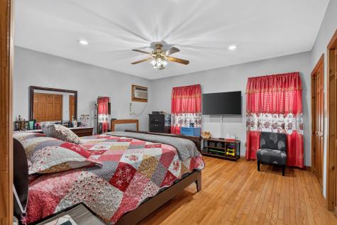 127 West 55th Street Bayonne NJ 07002