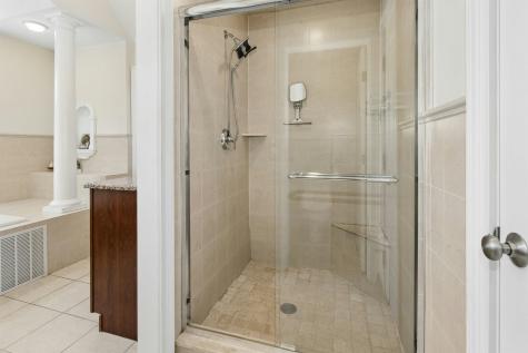 1 Hartman Court Clark NJ 07066