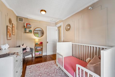 232 1/2 4th Street Jersey City NJ 07302