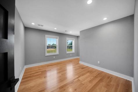 22 N 14th Street Kenilworth NJ 07033
