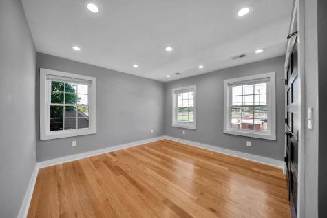 22 N 14th Street Kenilworth NJ 07033