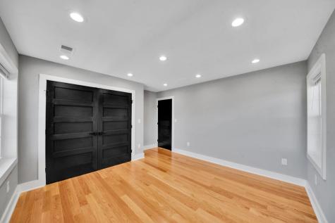 22 N 14th Street Kenilworth NJ 07033