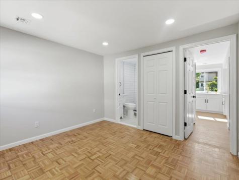 2 Laurel Court Jersey City NJ 07302