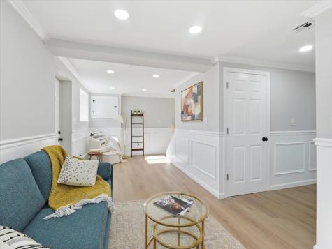2 Laurel Court Jersey City NJ 07302