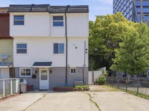 2 Laurel Court Jersey City NJ 07302