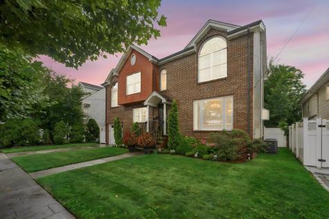 18 Gail Place Secaucus NJ 07094