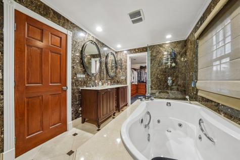 18 Gail Place Secaucus NJ 07094