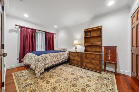 18 Gail Place Secaucus NJ 07094