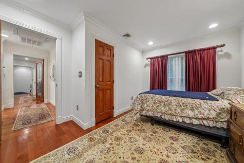 18 Gail Place Secaucus NJ 07094
