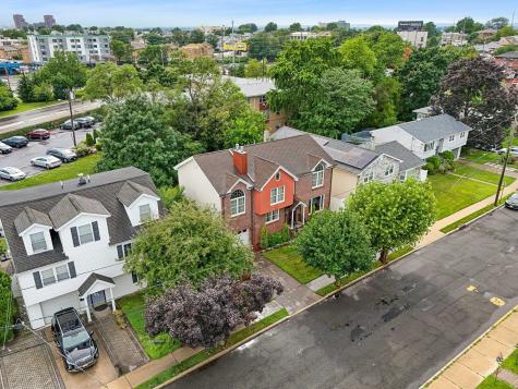 18 Gail Place Secaucus NJ 07094