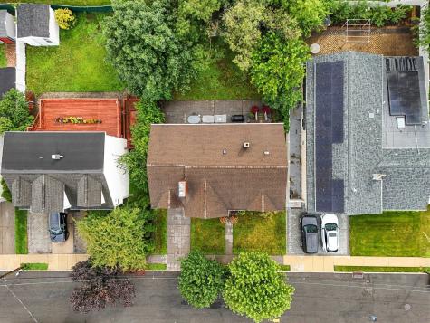 18 Gail Place Secaucus NJ 07094