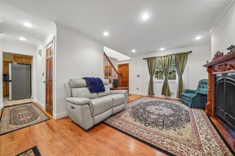 18 Gail Place Secaucus NJ 07094
