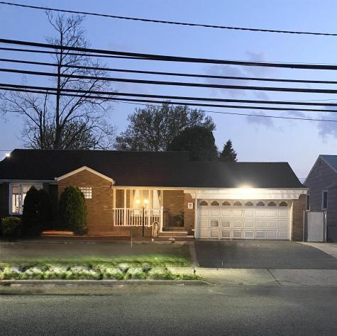 78 Garibaldi Avenue Lodi NJ 07644