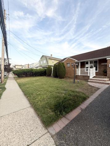 78 Garibaldi Avenue Lodi NJ 07644