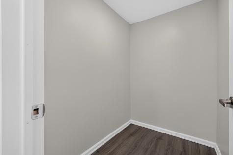 46 East 44th Street Bayonne NJ 07002