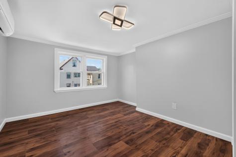 46 East 44th Street Bayonne NJ 07002