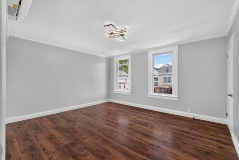 46 East 44th Street Bayonne NJ 07002