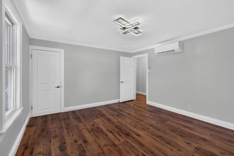 46 East 44th Street Bayonne NJ 07002
