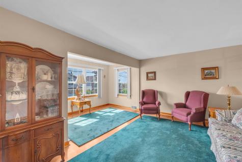 722 7th Street Carlstadt NJ 07072