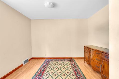 722 7th Street Carlstadt NJ 07072