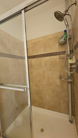 10 Creekside Court Secaucus NJ 07094