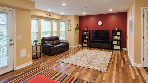 10 Creekside Court Secaucus NJ 07094