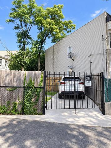 10 Long Street Jersey City NJ 07305-0000
