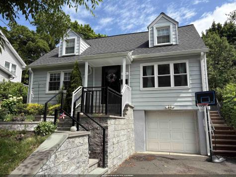 33 Yantecaw Avenue Bloomfield NJ 07003-2834