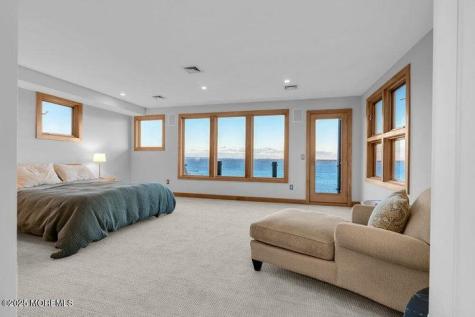 18 Belvidere Road Atlantic Highlands NJ 07716