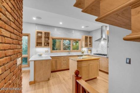 18 Belvidere Road Atlantic Highlands NJ 07716