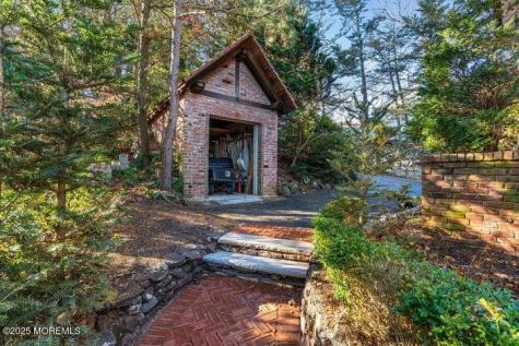 18 Belvidere Road Atlantic Highlands NJ 07716