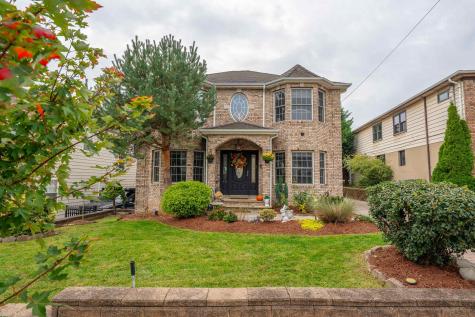 664 Ten Eyck Avenue Lyndhurst NJ 07071