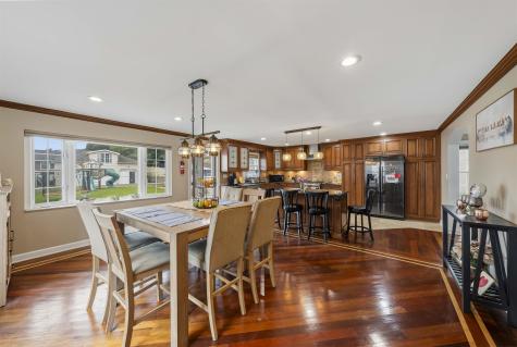 664 Ten Eyck Avenue Lyndhurst NJ 07071