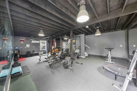 664 Ten Eyck Avenue Lyndhurst NJ 07071