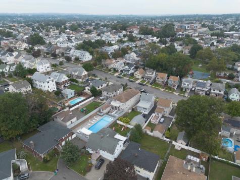 664 Ten Eyck Avenue Lyndhurst NJ 07071